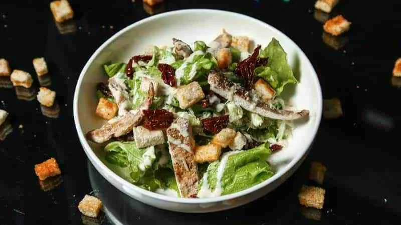 Kajun Chicken Salata